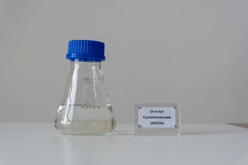 plastificante de ciclohexanoato de dioctilo (DOCH)